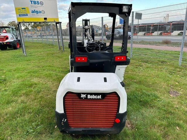 Bobcat L28, Schaufel, Palettengabel, S.W.S. - Rataslaadur: pilt 4 Bobcat L28, Schaufel, Palettengabel, S.W.S. - Rataslaadur: pilt 4