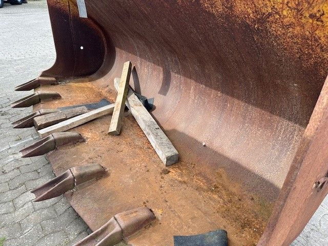 CAT 966E, Ladeschaufel, Schaufel mit Zähne, 4,5m³ - Rataslaadur: pilt 2 CAT 966E, Ladeschaufel, Schaufel mit Zähne, 4,5m³ - Rataslaadur: pilt 2