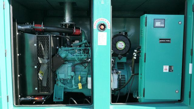 Cummins 250 kVA,Stromgenerator,Sofort verfügbar - Generaatorikomplekt: pilt 2 Cummins 250 kVA,Stromgenerator,Sofort verfügbar - Generaatorikomplekt: pilt 2