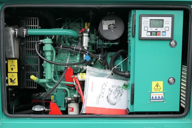 Cummins Stromgenerator, 10 kVA, Sofort verfügbar - Generaatorikomplekt: pilt 3 Cummins Stromgenerator, 10 kVA, Sofort verfügbar - Generaatorikomplekt: pilt 3