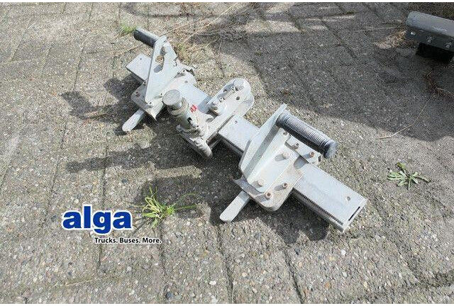 Lissmac Steingreifer, Kalksandsteinblöcke - Ehitusmasinad: pilt 1 Lissmac Steingreifer, Kalksandsteinblöcke - Ehitusmasinad: pilt 1