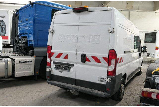 Fiat Ducato MultiCab, 6 Sitze, AHK, Klima, Trennwand - Kaubik: pilt 3 Fiat Ducato MultiCab, 6 Sitze, AHK, Klima, Trennwand - Kaubik: pilt 3