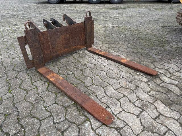 Hanomag 15 F, Schaufel, Palettengabel, Hydr. S.W.S. - Rataslaadur: pilt 5 Hanomag 15 F, Schaufel, Palettengabel, Hydr. S.W.S. - Rataslaadur: pilt 5