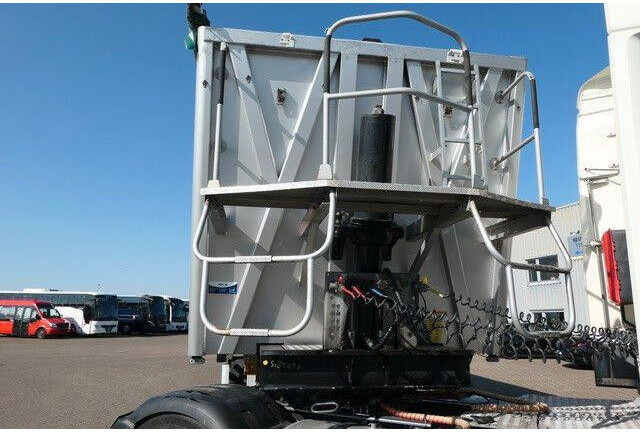 Heitlingen HK 34, Alu, 51m³,Luft-Lift,Alu-Felgen - Kallur-poolhaagis: pilt 3 Heitlingen HK 34, Alu, 51m³,Luft-Lift,Alu-Felgen - Kallur-poolhaagis: pilt 3