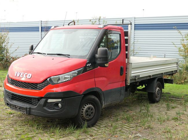 Iveco 35S17 HI-MATIC, Motorschaden, Klima, AHK,3. Sitz - Tarbesõiduk kallur: pilt 3 Iveco 35S17 HI-MATIC, Motorschaden, Klima, AHK,3. Sitz - Tarbesõiduk kallur: pilt 3