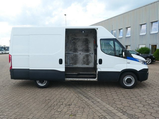 Kaubik Iveco Daily 35S14/Hochdach/AHK/Klima: pilt 8