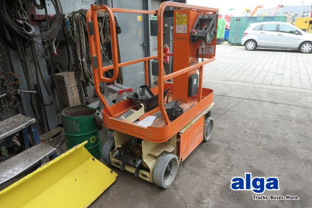 JLG 1230 ES, 3,6mtr., ohne Funktion - Veoautolt tõusev platvorm: pilt 1 JLG 1230 ES, 3,6mtr., ohne Funktion - Veoautolt tõusev platvorm: pilt 1