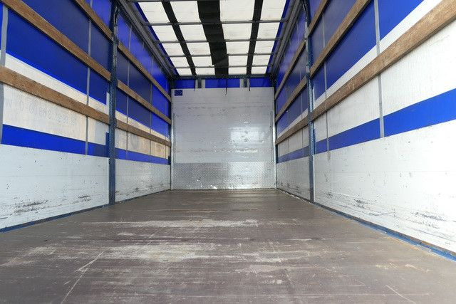 Tenthaagis Kögel AW 18, Bordwände, Türen, Gardine, SAF, Edscha: pilt 9