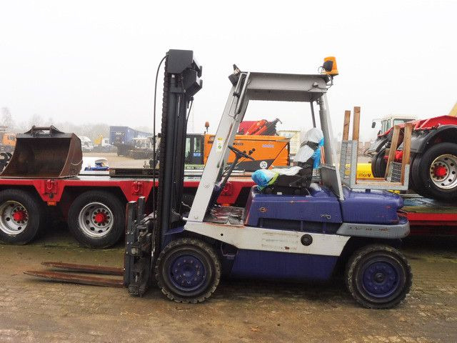 Linde H40D, Hubkraft 4to., 850Std., Hubhöhe 3,25m - Diiseltõstuk: pilt 2 Linde H40D, Hubkraft 4to., 850Std., Hubhöhe 3,25m - Diiseltõstuk: pilt 2