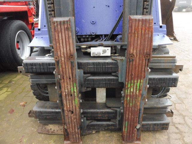 Linde H40D, Hubkraft 4to., 850Std., Hubhöhe 3,25m - Diiseltõstuk: pilt 4 Linde H40D, Hubkraft 4to., 850Std., Hubhöhe 3,25m - Diiseltõstuk: pilt 4