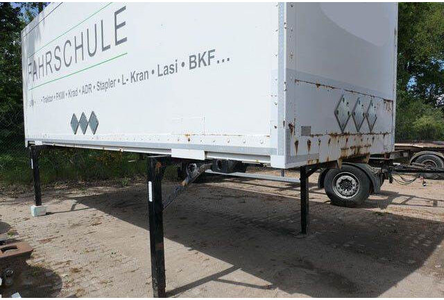 Lubtheen WKO 715, Wechselkoffer, BDF, Rolltor - Kabiinišassiiga veoauto: pilt 3 Lubtheen WKO 715, Wechselkoffer, BDF, Rolltor - Kabiinišassiiga veoauto: pilt 3