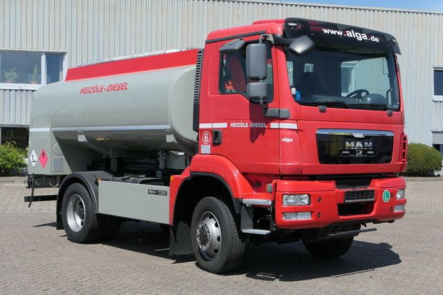 MAN 13.290 TGM BL 4x4, 2 Kammern, 9m³, Allrad, Klima - Tsisternauto: pilt 4 MAN 13.290 TGM BL 4x4, 2 Kammern, 9m³, Allrad, Klima - Tsisternauto: pilt 4