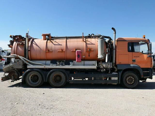 MAN 26.360 FDLC 6x4, Saug- u. Spülaufbau, 14m³ - Vaakumveok: pilt 4 MAN 26.360 FDLC 6x4, Saug- u. Spülaufbau, 14m³ - Vaakumveok: pilt 4
