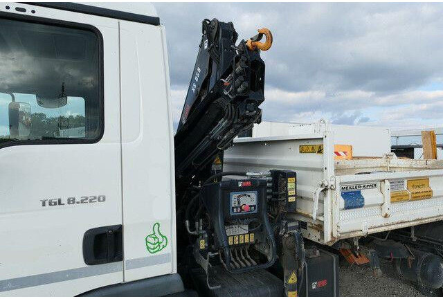 MAN 8.220 TGL BB, Hiab 055 BS-2, Greifer, AHK, Funk - Kallurauto: pilt 3 MAN 8.220 TGL BB, Hiab 055 BS-2, Greifer, AHK, Funk - Kallurauto: pilt 3