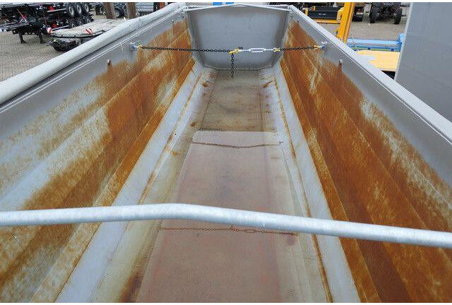 Uus Kallur-poolhaagis Mega MNW, Stahl, Hardox, 25m³, SAF, Luft-Lift, Plane: pilt 12 Uus Kallur-poolhaagis Mega MNW, Stahl, Hardox, 25m³, SAF, Luft-Lift, Plane: pilt 12