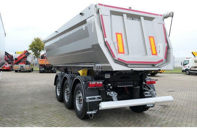 Uus Kallur-poolhaagis Mega MNW, Stahl, Hardox, 25m³, SAF, Luft-Lift, Plane: pilt 8 Uus Kallur-poolhaagis Mega MNW, Stahl, Hardox, 25m³, SAF, Luft-Lift, Plane: pilt 8