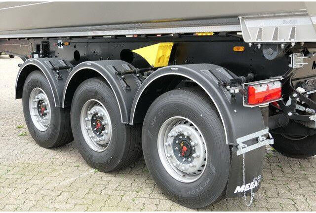 Uus Kallur-poolhaagis Mega MNW, Stahl, Hardox, 25m³, SAF, Luft-Lift, Plane: pilt 9 Uus Kallur-poolhaagis Mega MNW, Stahl, Hardox, 25m³, SAF, Luft-Lift, Plane: pilt 9