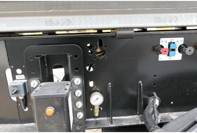 Uus Kallur-poolhaagis Mega MNW, Stahl, Hardox, 25m³, SAF, Luft-Lift, Plane: pilt 11 Uus Kallur-poolhaagis Mega MNW, Stahl, Hardox, 25m³, SAF, Luft-Lift, Plane: pilt 11