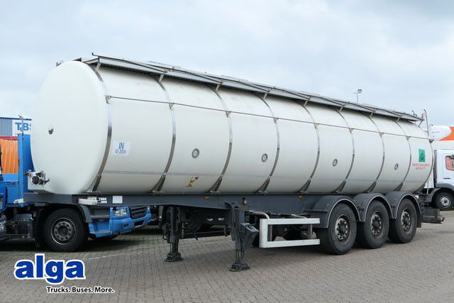 Menci SA 105, Isoliert, Tank aus 2017, 32m³, 5 Kammern - Tsistern poolhaagis: pilt 1 Menci SA 105, Isoliert, Tank aus 2017, 32m³, 5 Kammern - Tsistern poolhaagis: pilt 1