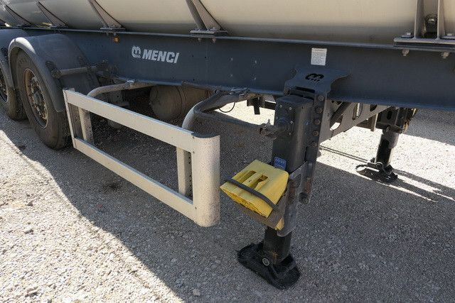 Menci SA 105/Lebensmittel/32.000 ltr./Iso/Spülleitung - Tsistern poolhaagis: pilt 5 Menci SA 105/Lebensmittel/32.000 ltr./Iso/Spülleitung - Tsistern poolhaagis: pilt 5