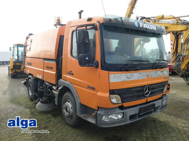 Mercedes-Benz 1018 Atego 4x2, Faun VIAJET 5R, Klima, 73tkm - Tänavapühkimismasin: pilt 1 Mercedes-Benz 1018 Atego 4x2, Faun VIAJET 5R, Klima, 73tkm - Tänavapühkimismasin: pilt 1