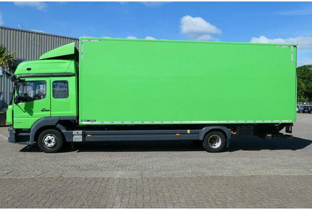 Mercedes-Benz 1023 L Atego 4x2, Schlafkabine, AHK, LBW, Möbel - Kasti veoauto: pilt 2 Mercedes-Benz 1023 L Atego 4x2, Schlafkabine, AHK, LBW, Möbel - Kasti veoauto: pilt 2