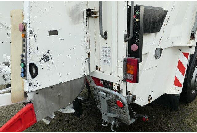 Mercedes-Benz 2532 L Actros 6x2, Faun, Variopress, Zöller, AC - Prügiauto: pilt 5 Mercedes-Benz 2532 L Actros 6x2, Faun, Variopress, Zöller, AC - Prügiauto: pilt 5