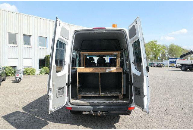 Mercedes-Benz 316 Sprinter/9 Sitze/AHK/Klima - Kaubik: pilt 4 Mercedes-Benz 316 Sprinter/9 Sitze/AHK/Klima - Kaubik: pilt 4