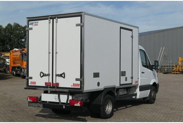 Mercedes-Benz 516 CDI Sprinter 4x2, Thermo King, Kiesling - Külmutiga veoauto: pilt 3 Mercedes-Benz 516 CDI Sprinter 4x2, Thermo King, Kiesling - Külmutiga veoauto: pilt 3