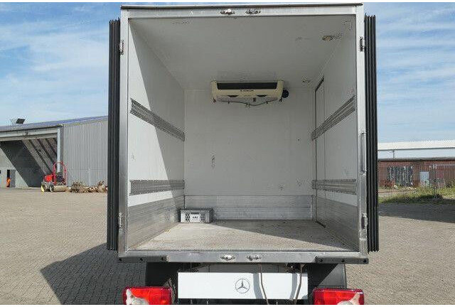 Mercedes-Benz 516 CDI Sprinter 4x2, Thermo King, Kiesling - Külmutiga veoauto: pilt 5 Mercedes-Benz 516 CDI Sprinter 4x2, Thermo King, Kiesling - Külmutiga veoauto: pilt 5