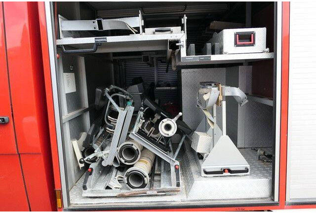 Mercedes-Benz 814 F/Feuerwehr/Pumpe/9 Sitze - Tuletõrjeauto: pilt 5 Mercedes-Benz 814 F/Feuerwehr/Pumpe/9 Sitze - Tuletõrjeauto: pilt 5