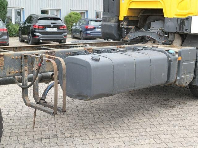 Renault 460 Premium Lander 6x4, Retarder, 10Räder, Klima - Kabiinišassiiga veoauto: pilt 3 Renault 460 Premium Lander 6x4, Retarder, 10Räder, Klima - Kabiinišassiiga veoauto: pilt 3