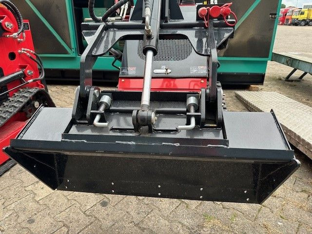 SDLOOL SL360Z, Compaktlader, Kette, Schaufel - Kompaktroomiklaadur: pilt 5 SDLOOL SL360Z, Compaktlader, Kette, Schaufel - Kompaktroomiklaadur: pilt 5