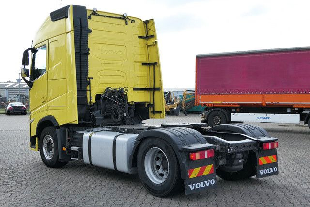 Volvo FH 460 4x2, Neues Modell, 2 Kreishydr., Klima - Sadulveok: pilt 3 Volvo FH 460 4x2, Neues Modell, 2 Kreishydr., Klima - Sadulveok: pilt 3