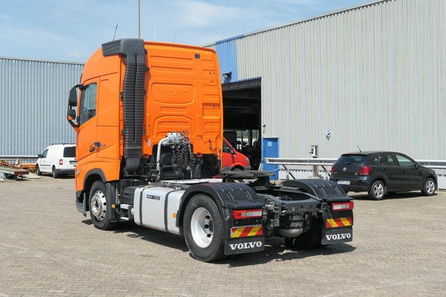 Volvo FH 500 4x2, Standklima, VEB-Bremse, Alu-Felgen - Sadulveok: pilt 5 Volvo FH 500 4x2, Standklima, VEB-Bremse, Alu-Felgen - Sadulveok: pilt 5