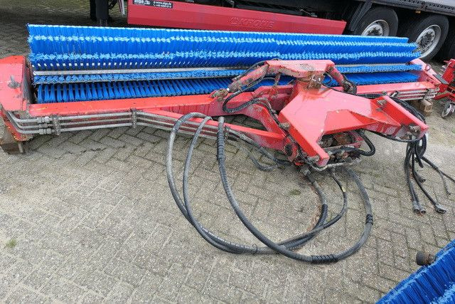 Schmidt CJS 914 Super Walzenbürste, Kehrbesen, 4.2mtr. - Tänavapühkimismasin: pilt 5 Schmidt CJS 914 Super Walzenbürste, Kehrbesen, 4.2mtr. - Tänavapühkimismasin: pilt 5