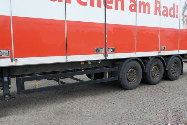 Schmitz Cargobull SKO 24, Faltwand, Seitentüren,Isoliert,Luft-Lift - Furgoonpoolhaagis: pilt 4 Schmitz Cargobull SKO 24, Faltwand, Seitentüren,Isoliert,Luft-Lift - Furgoonpoolhaagis: pilt 4