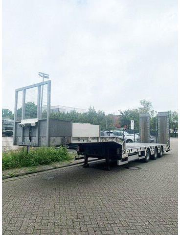 Vega 3-Achser, Hydr. Rampen, Verzinkt, Gelenkt - Madal platvormpoolhaagis: pilt 2 Vega 3-Achser, Hydr. Rampen, Verzinkt, Gelenkt - Madal platvormpoolhaagis: pilt 2