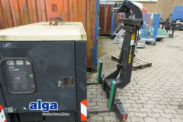 Kinshofer KM 458-200, Wandegabel, 2to. - Veoauto: pilt 1 Kinshofer KM 458-200, Wandegabel, 2to. - Veoauto: pilt 1
