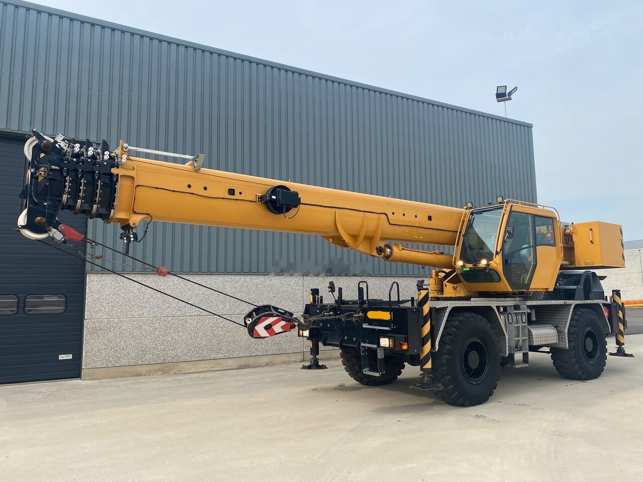 Grove RT 550 E - Autokraana: pilt 1 Grove RT 550 E - Autokraana: pilt 1