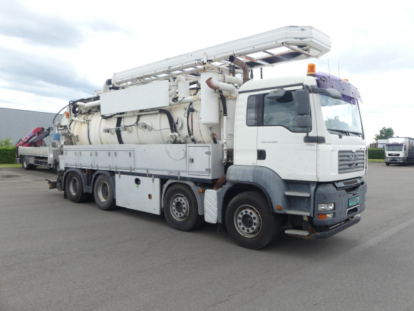 Camion Hydrocureur MAN (2008-201.882 km-VIN:WMAH39ZZ58L050583) - Vaakumveok: pilt 1 Camion Hydrocureur MAN (2008-201.882 km-VIN:WMAH39ZZ58L050583) - Vaakumveok: pilt 1