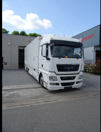 Camion MAN TGX26.400 (2009-731.695 km-VIN:WMA21XZZ7AW137860) - Kasti veoauto: pilt 1 Camion MAN TGX26.400 (2009-731.695 km-VIN:WMA21XZZ7AW137860) - Kasti veoauto: pilt 1