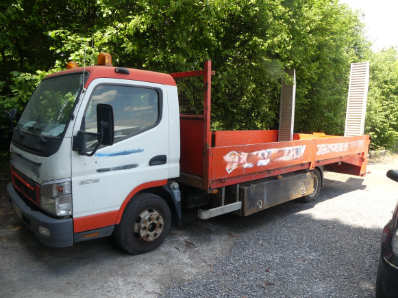Camion Mitsubishi Canter Fuso ( vin : TYBFE84BG6DU17276) - Puksiirauto: pilt 1 Camion Mitsubishi Canter Fuso ( vin : TYBFE84BG6DU17276) - Puksiirauto: pilt 1