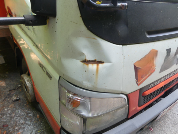 Camion Mitsubishi Canter Fuso ( vin : TYBFE84BG6DU17276) - Puksiirauto: pilt 3 Camion Mitsubishi Canter Fuso ( vin : TYBFE84BG6DU17276) - Puksiirauto: pilt 3