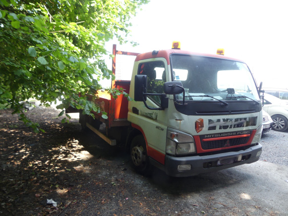 Camion Mitsubishi Canter Fuso ( vin : TYBFE84BG6DU17276) - Puksiirauto: pilt 2 Camion Mitsubishi Canter Fuso ( vin : TYBFE84BG6DU17276) - Puksiirauto: pilt 2