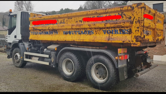 Camion porte container + container 11 m³ Iveco Trakker 380 - Konteinerveduk/ Tõstukiga veoauto: pilt 2 Camion porte container + container 11 m³ Iveco Trakker 380 - Konteinerveduk/ Tõstukiga veoauto: pilt 2