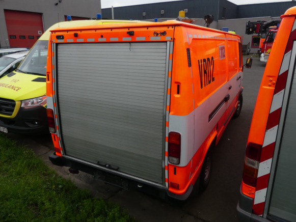 Camionnette fourgon Mercedes TN 310 DB (1990-41.406 km) - Auto: pilt 3 Camionnette fourgon Mercedes TN 310 DB (1990-41.406 km) - Auto: pilt 3