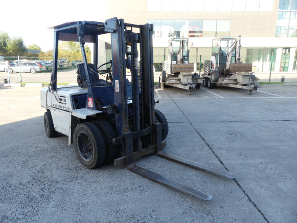 Chariot élévateur Komatsu FD25T - Diiseltõstuk: pilt 2 Chariot élévateur Komatsu FD25T - Diiseltõstuk: pilt 2