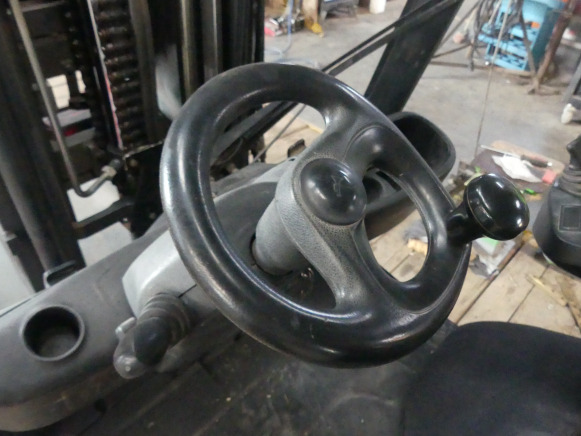Chariot élévateur avec tète rotatif Linde H16D - Kahveltõstuk: pilt 5 Chariot élévateur avec tète rotatif Linde H16D - Kahveltõstuk: pilt 5