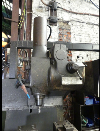 Fraiseuse universelle CNC 3 axes Abene - Freespink: pilt 2 Fraiseuse universelle CNC 3 axes Abene - Freespink: pilt 2
